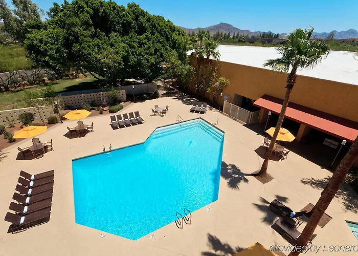 Hotel Four Points By Sheraton North 3*