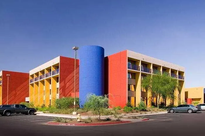 Four Points By Sheraton North Hotel