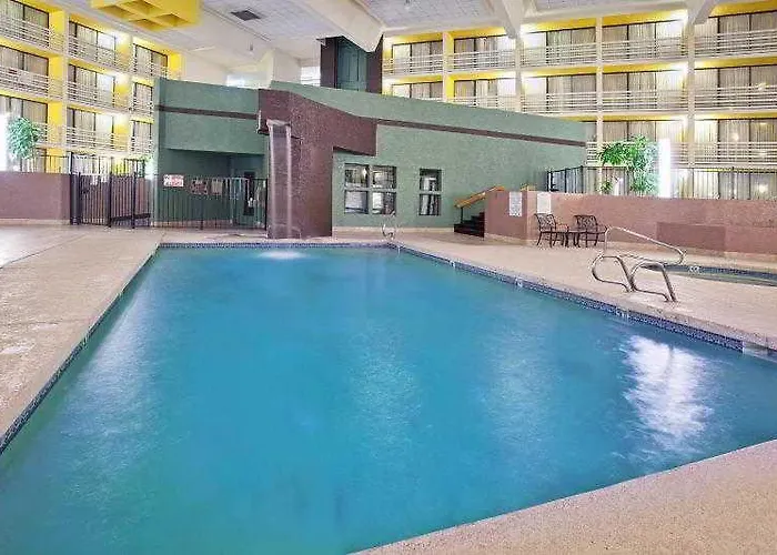 Four Points By Sheraton North