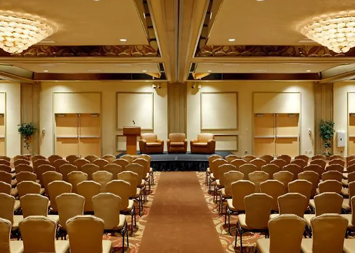 Hotel Four Points By Sheraton North