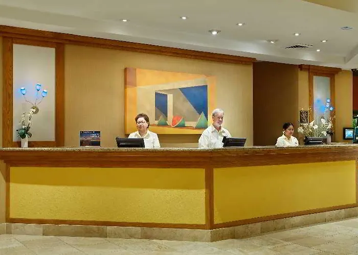 Four Points By Sheraton North Hotel 3*