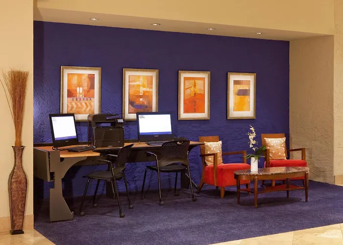 Hotel Four Points By Sheraton North 3*
