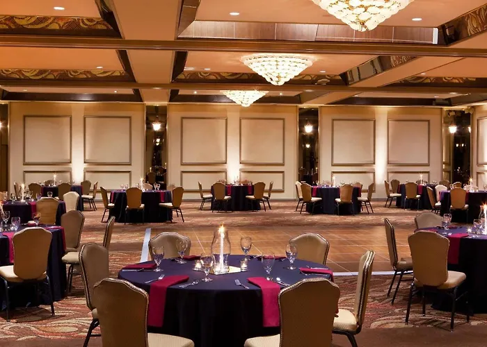Four Points By Sheraton North
